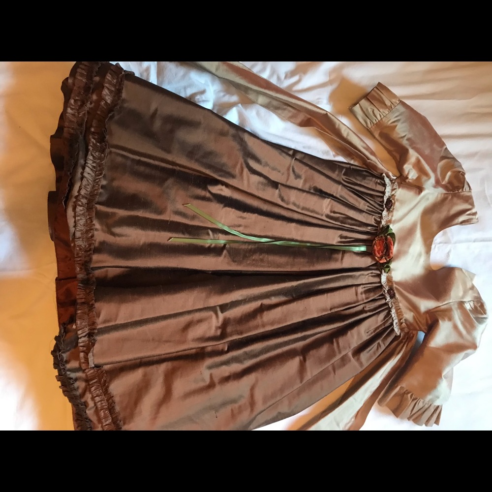 Girls size 6 winter dress